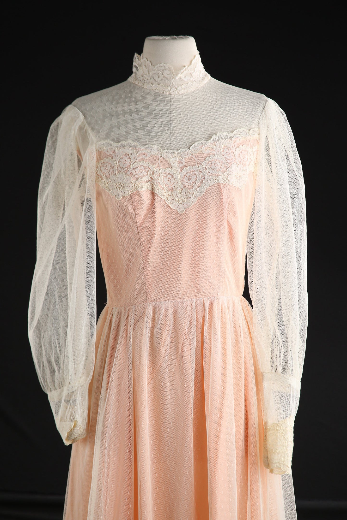 Vintage Women's Lace Prairie Dress