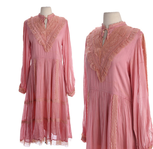 Vintage Women's Pink Lace Bohemain Dress by Interlinks Made in India Vintage Size Large