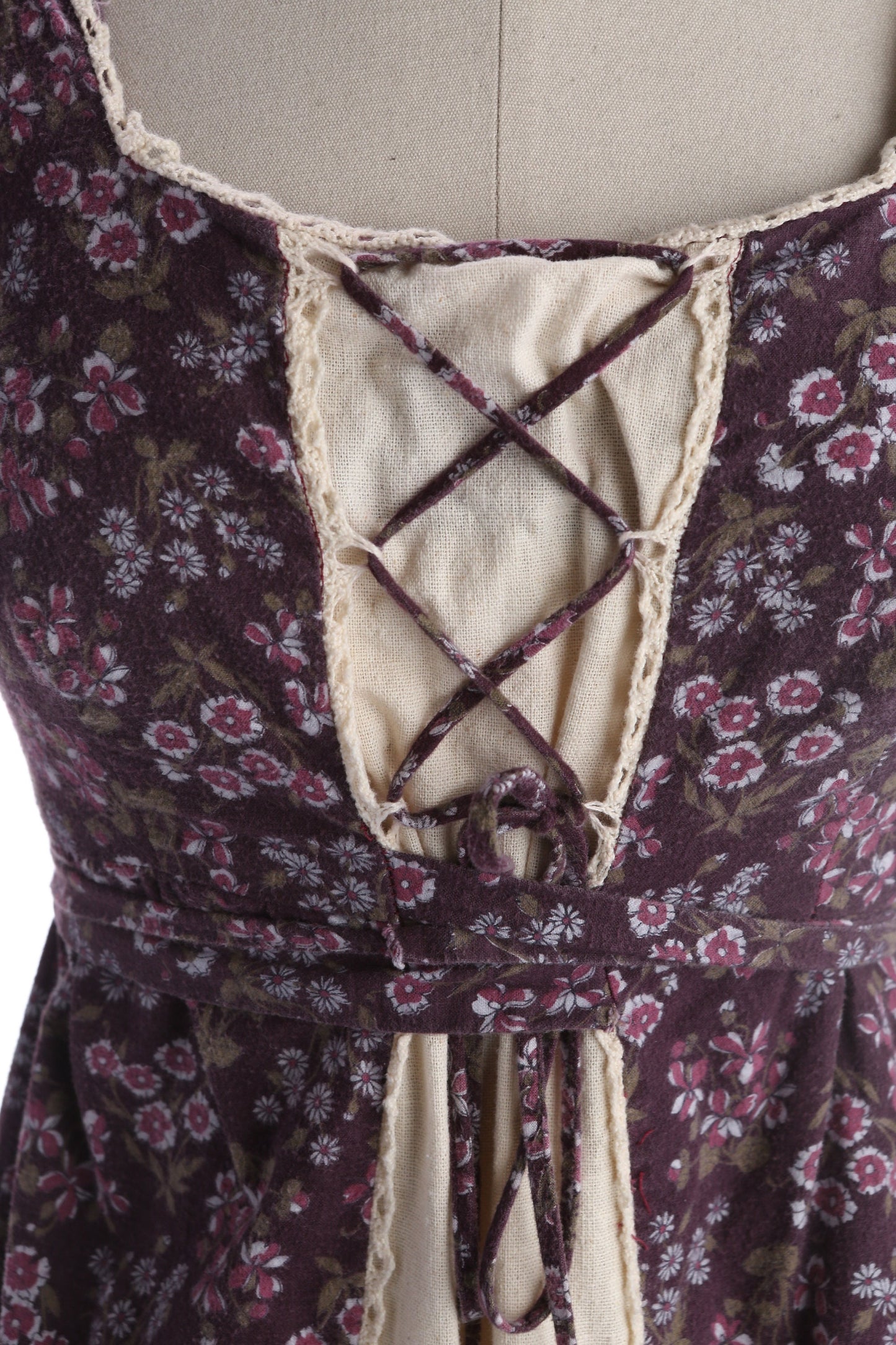 1970s Long Brown Floral Print Summer Prairie Dress Short Sleeve