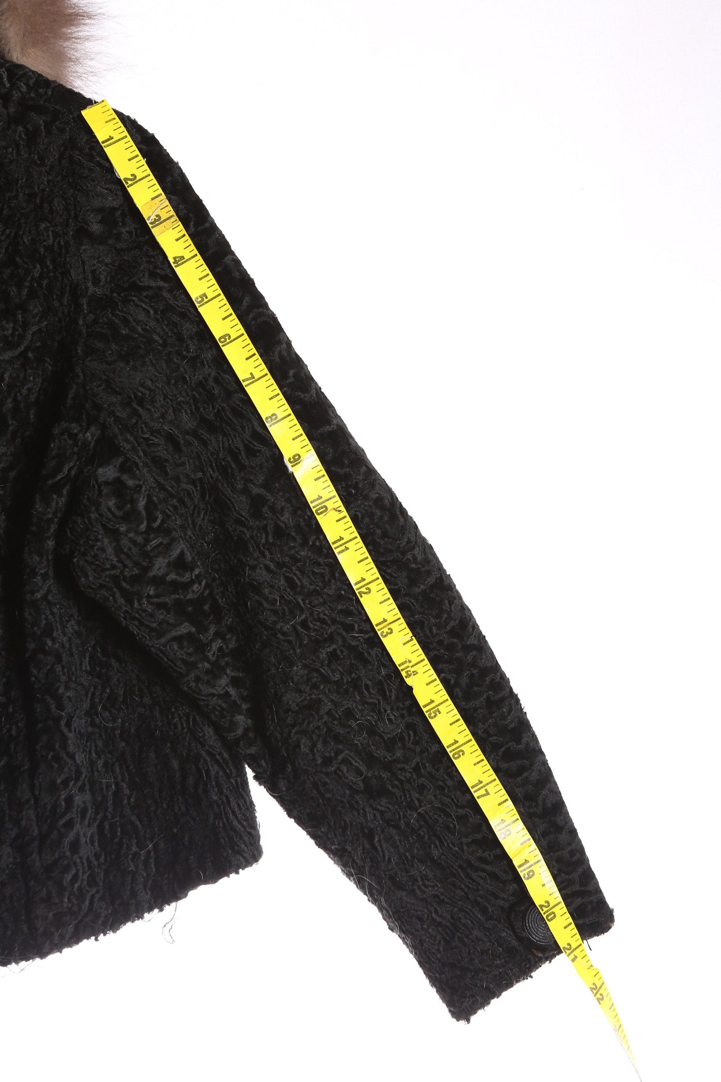 Vintage Black Short Casual Jacket with Fur Collar