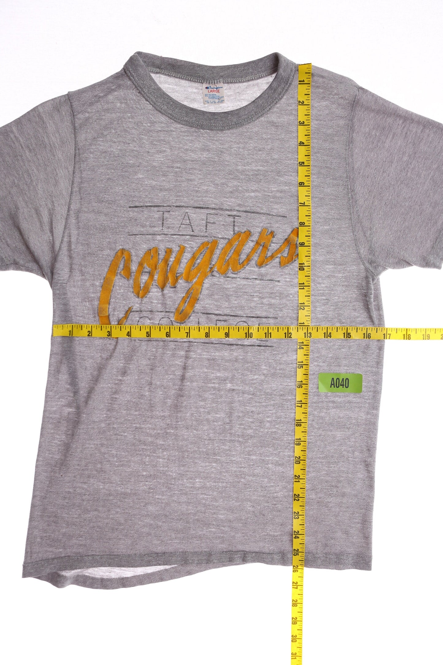 Vintage Champion T-shirt - Taft Cougars College Print