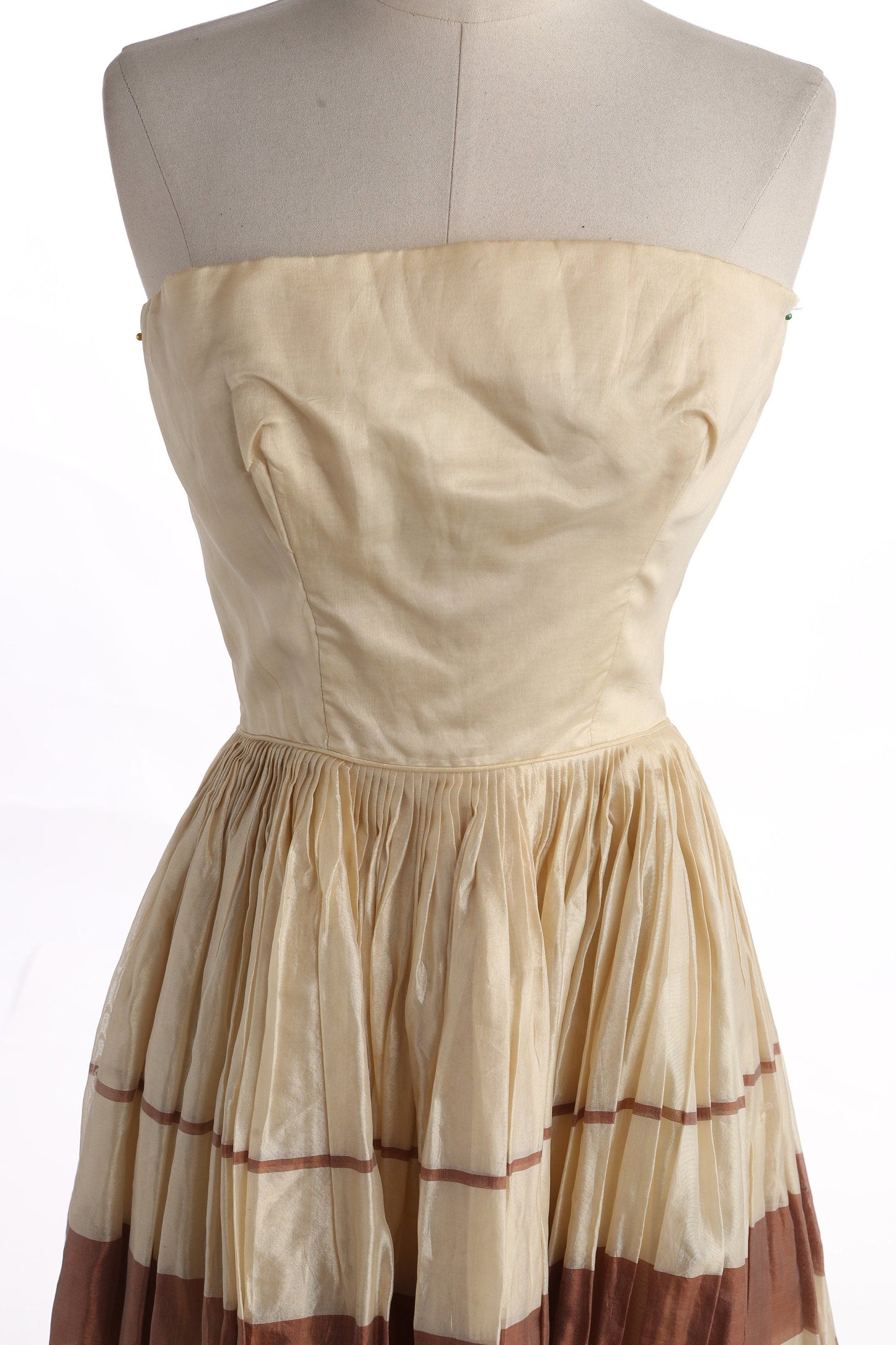 1950s Women Strapless Evening Dress