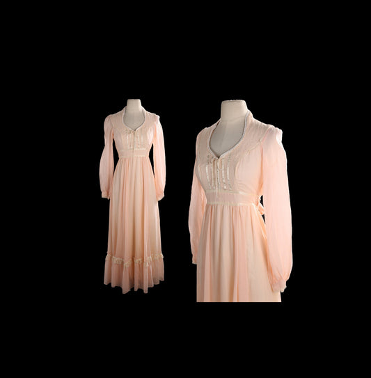 Vintage Gunne Sax Dress / 1970s / Peach / Long Sleeve / Prairie / Summer / Waist Belt