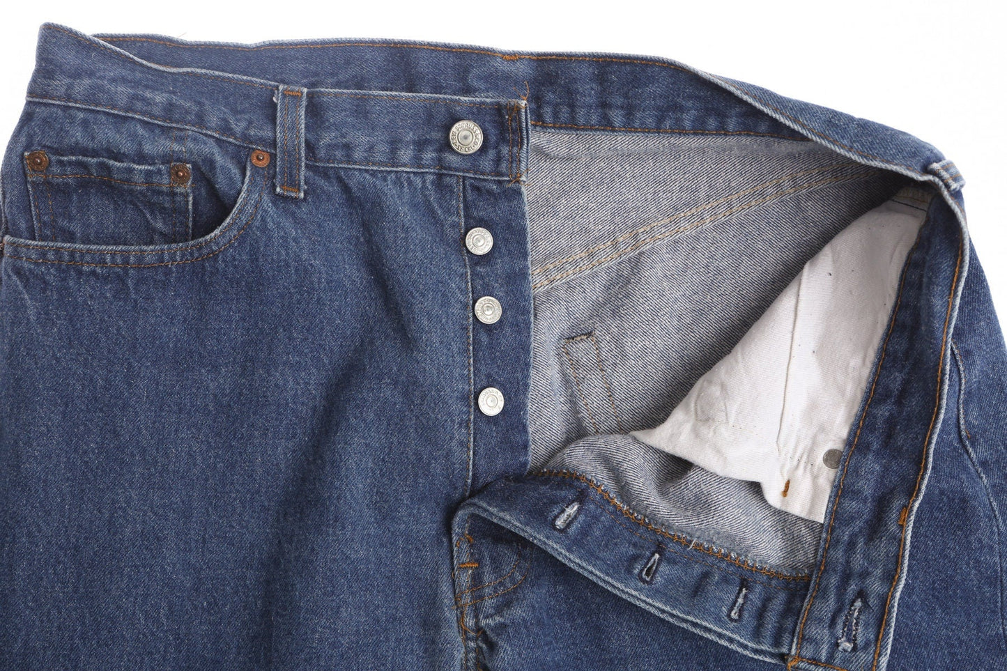 Vintage Jeans / 501 / Levi's / Medium Wash / Made in USA / 1980s - 1990s