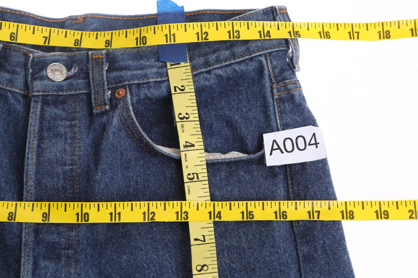 501 Blue Levi's Jeans - Medium Wash - Made in USA - XX