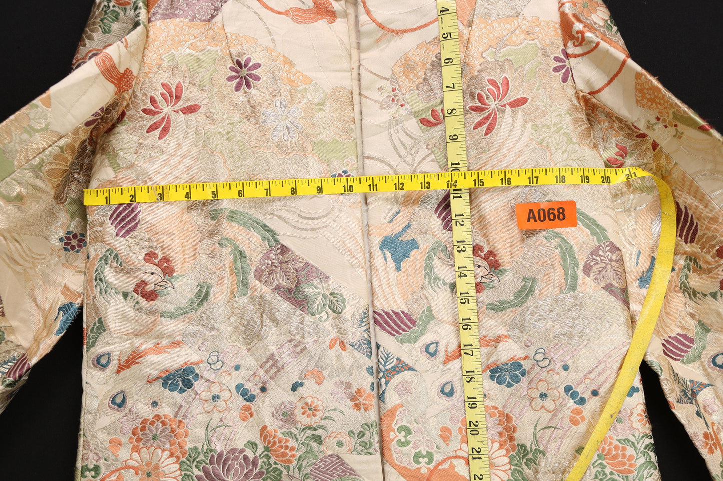 Vintage Women's Brocade Jacket by Shiga and Co - Made in Kyoto Japan