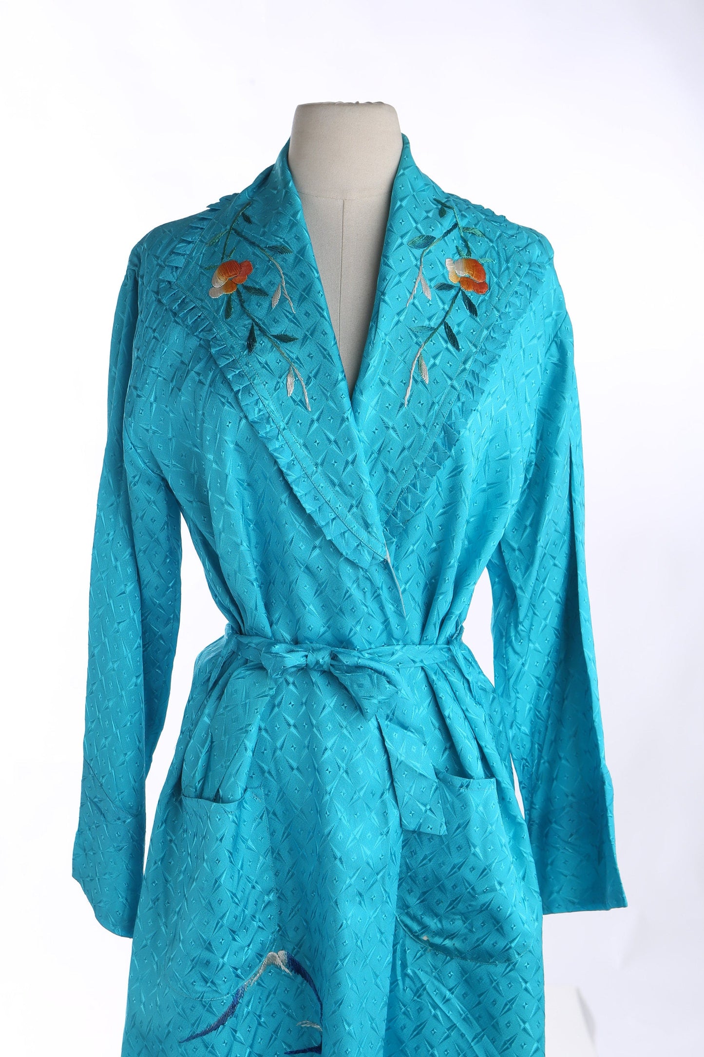 Vintage Embroidered Night Blue Robe by New Look Yokahama Sakaki