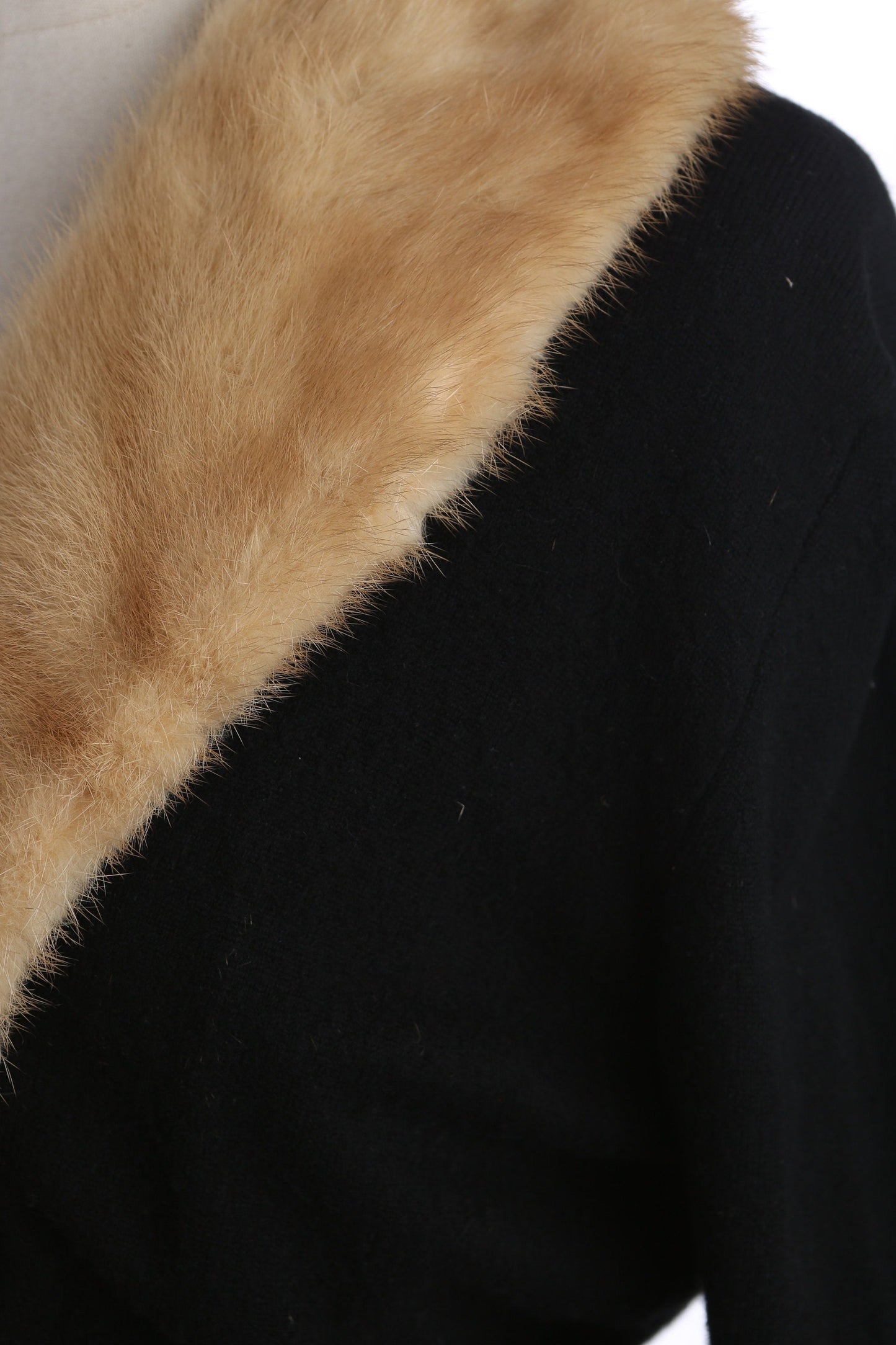 Vintage Women Black Cardigan Sweater with Beige Fur Collar