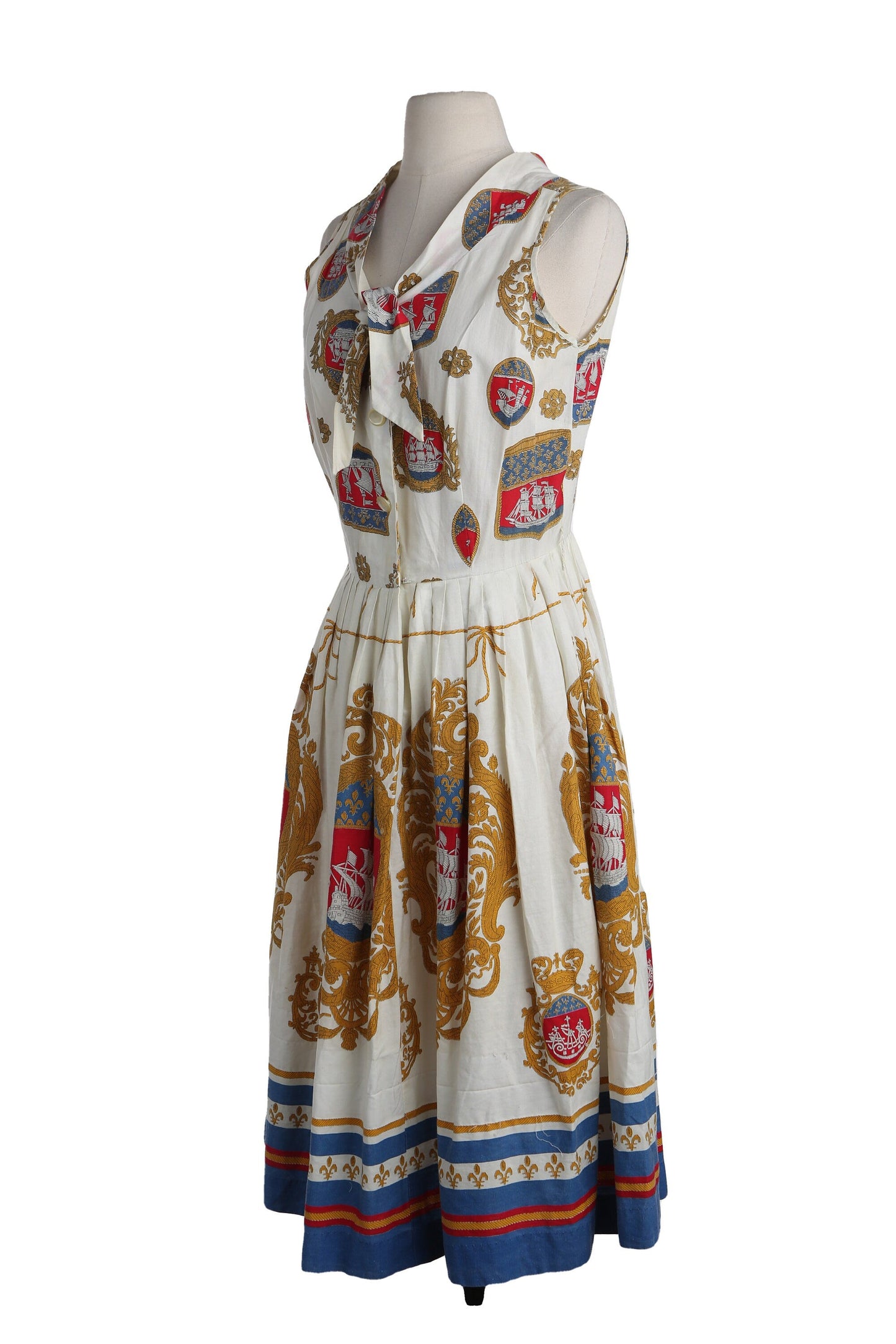 1960's Women White Casual / Summer Sleeveless Dress with Nautical Fabric Print