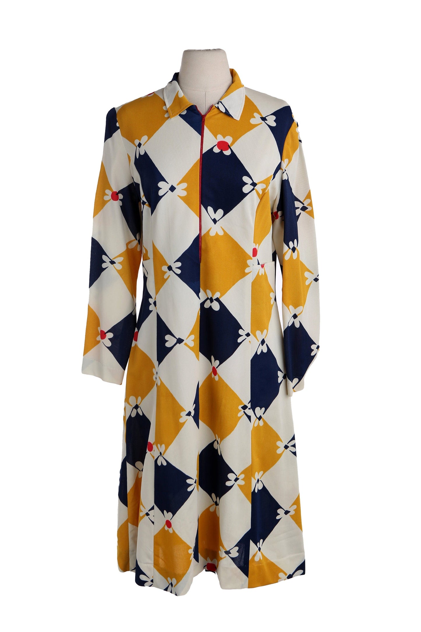 1970's Women Casual Dress with Floral and Geometric Pattern Print