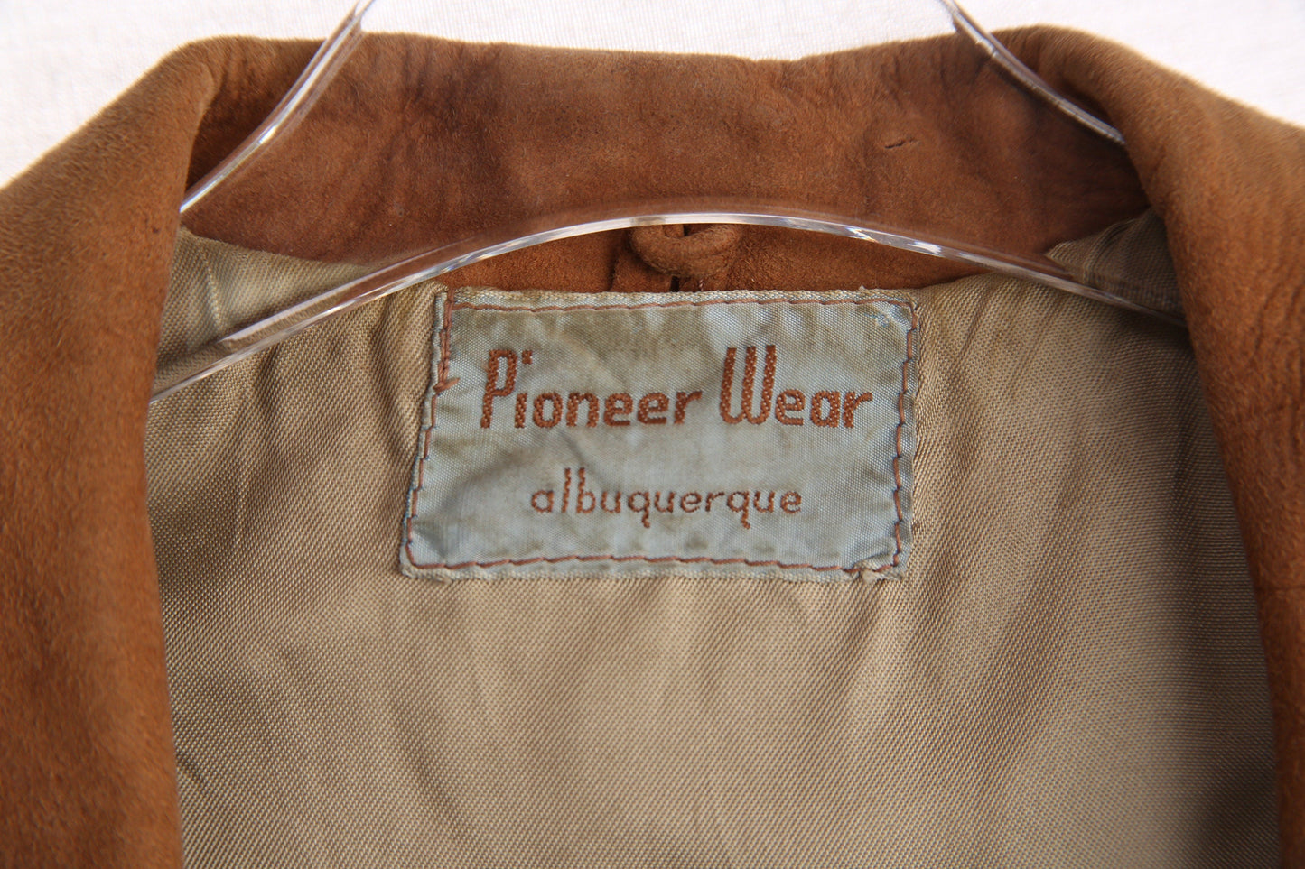 Vintage Women Fringe Jacket / Western / Brown / Soft Leather / 1950s - 1960s