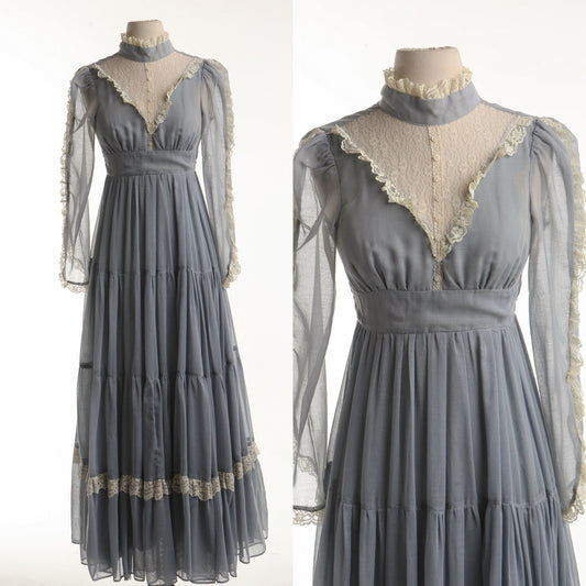 Vintage Prairie Dress / Blue / Long Sleeve / Ruffled Collar / Gunne Sax Style