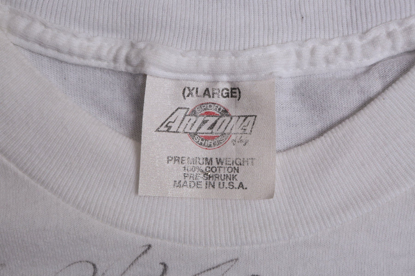Saint Lyn James Vintage White Graphic T-shirt - Hemelgarn Racing - Formula One