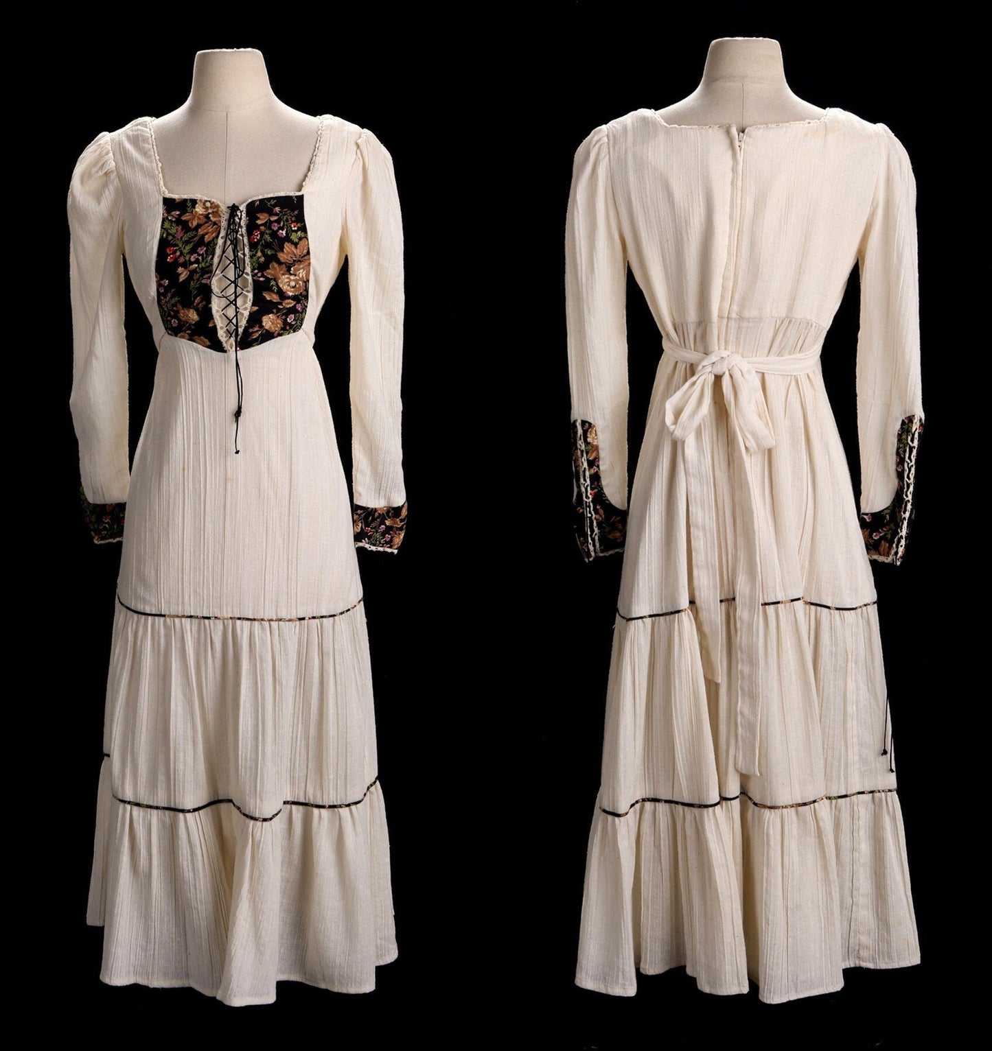 Vintage Long Beige Prairie Dress - Era 70's - 80's