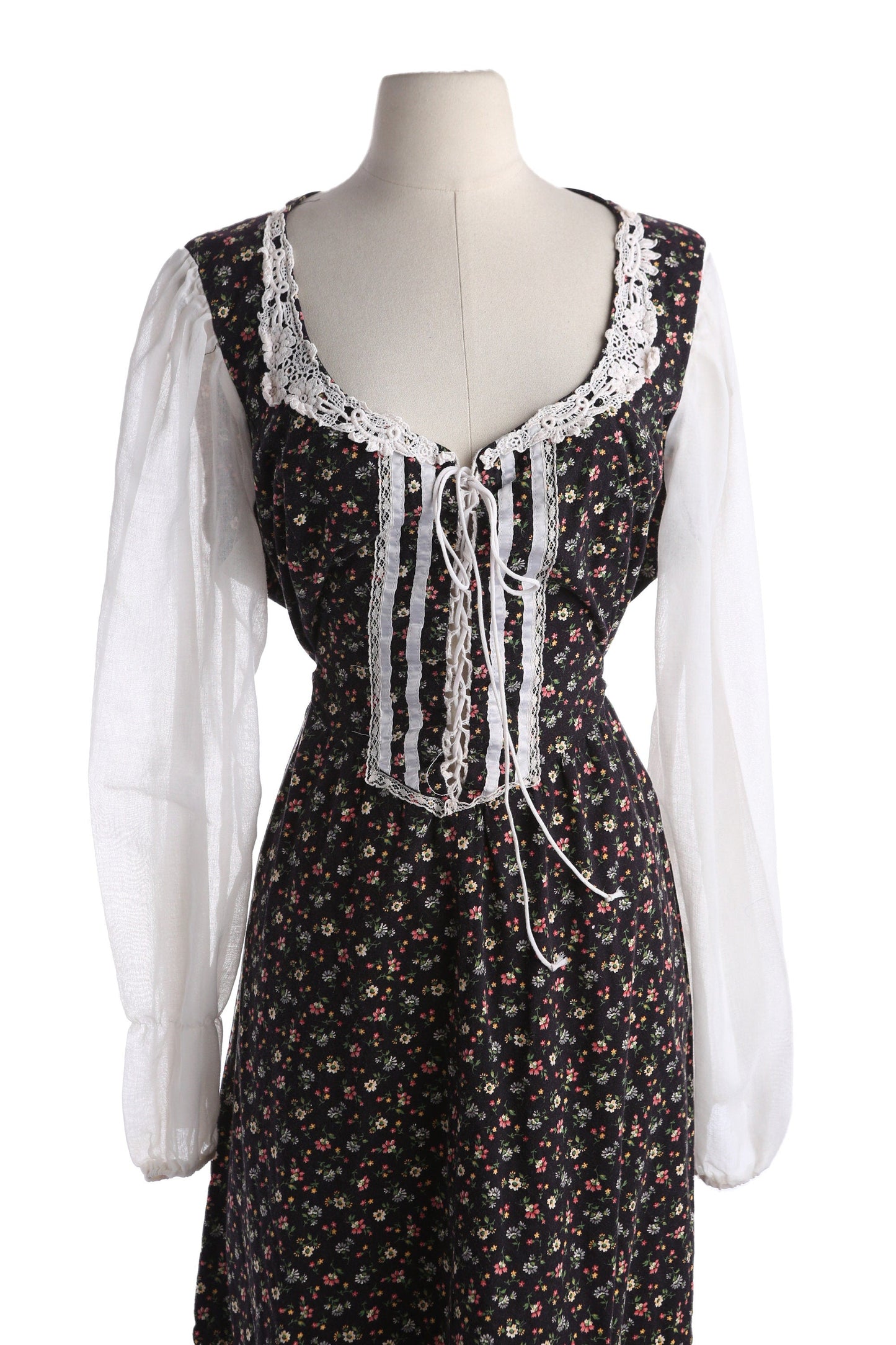 Vintage Floral Print Black Prairie Dress Long White Sleeves