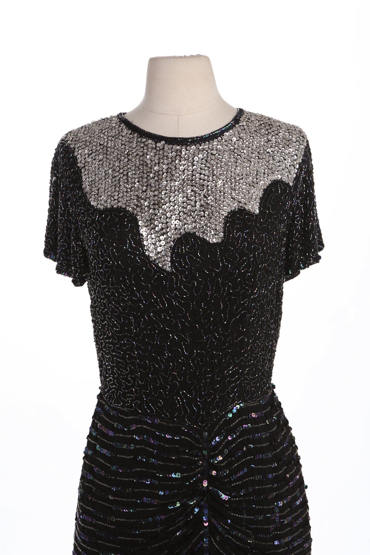 Vintage Sequin Dress / Black and Silver / Short Sleeve / Evening / 1980s - 1990s