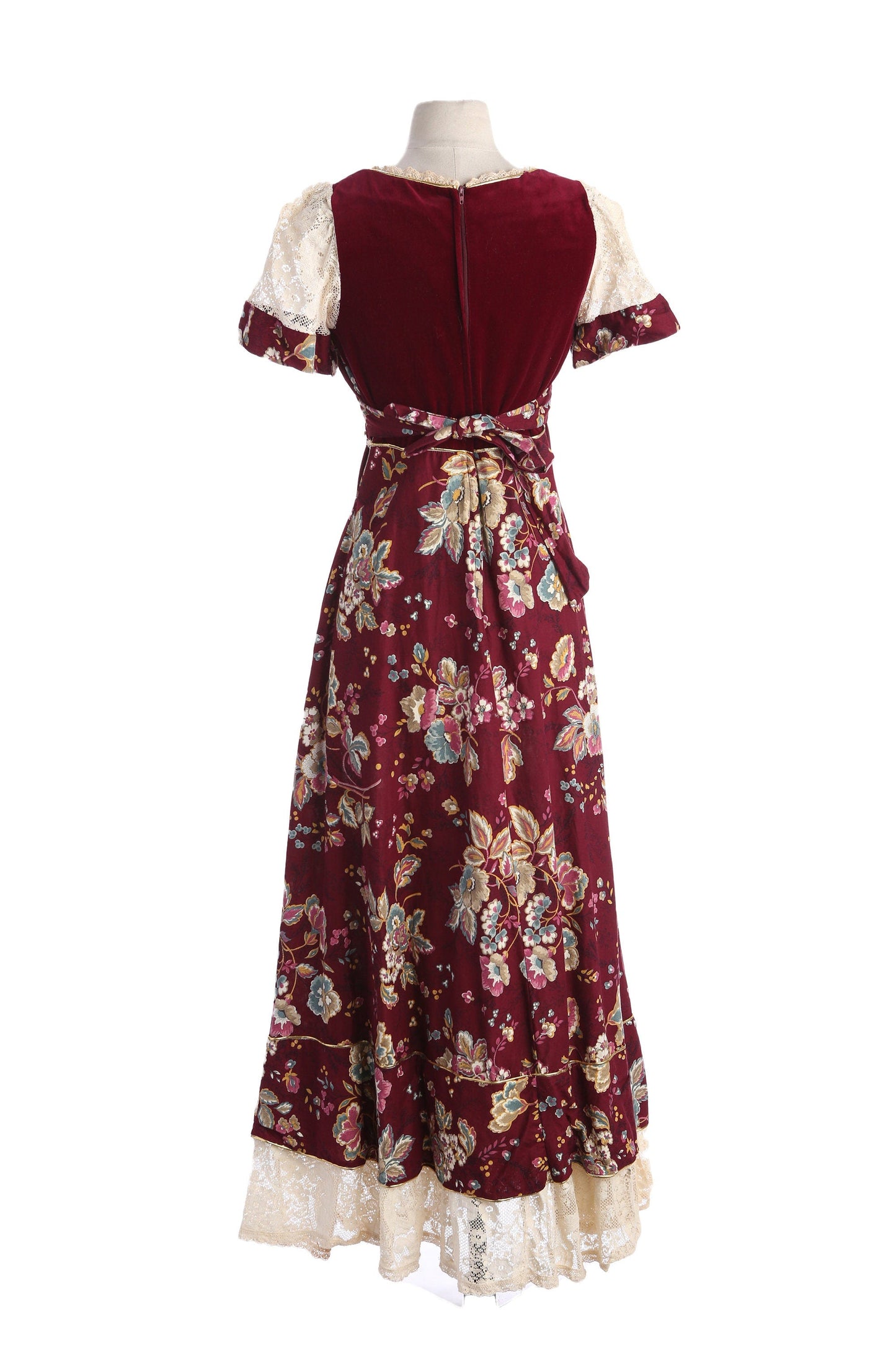 Vintage Gunne Sax Dress / Red Velvet Chest Top / Floral Print Bottom Fabric Pattern / Short Sleeve / A Line Shape Waist Belt