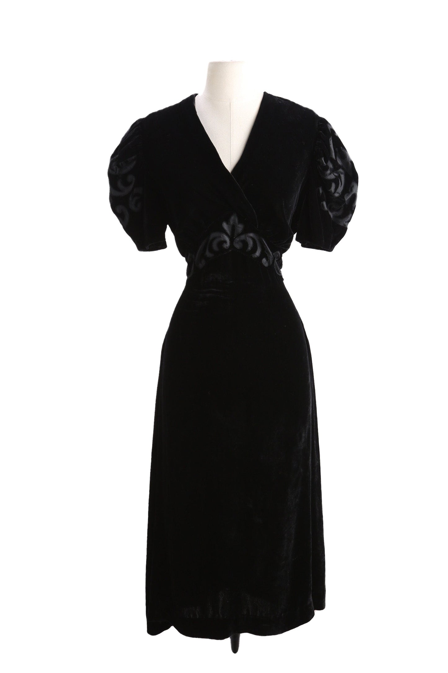 Vintage Women's Black Velvet Long Elegant Evening Dress Short Sleeves - Era 1930's - 1940's