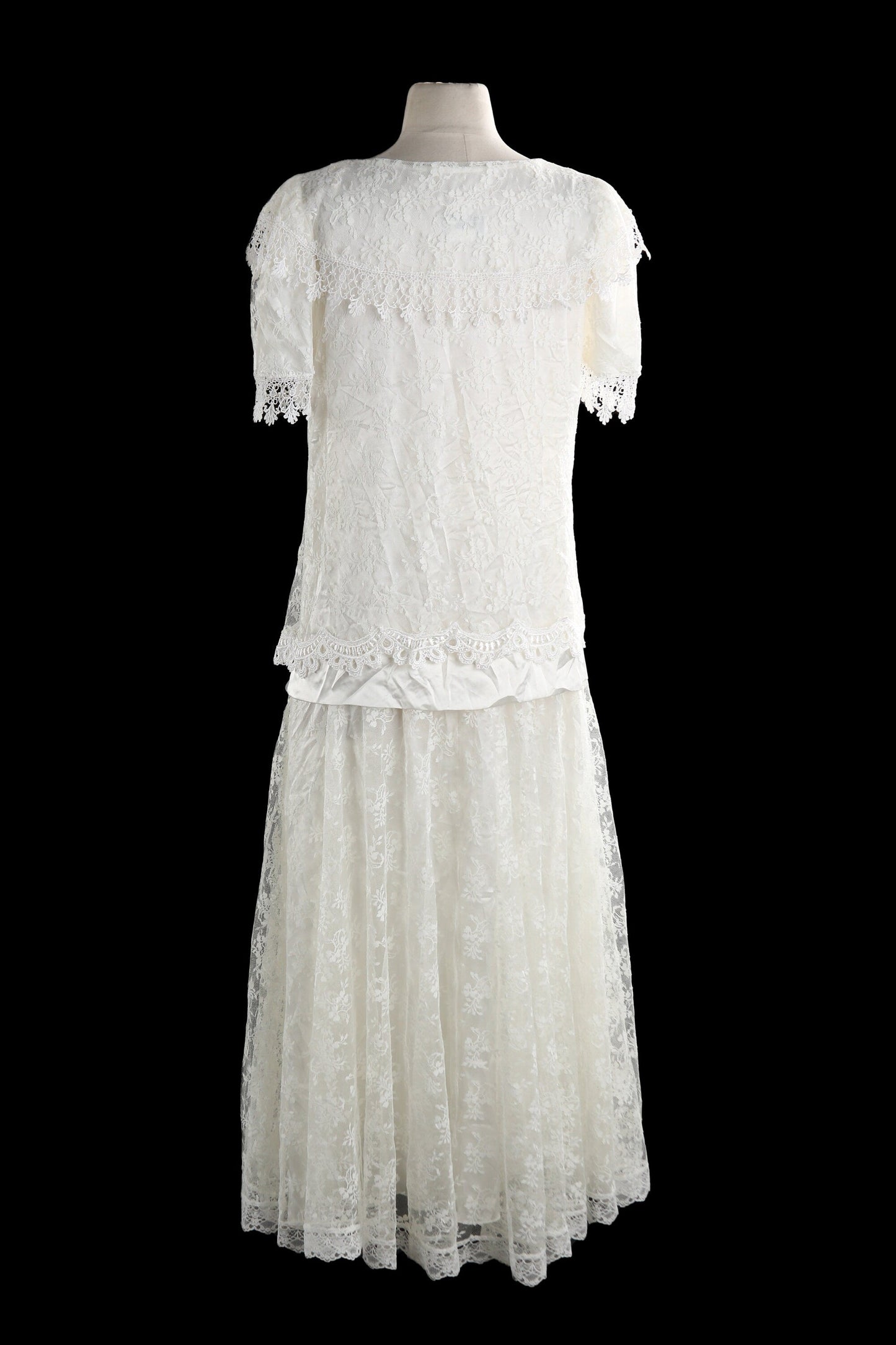Vintage Scott McClintock White Lace Shorts Sleeve - Estimated Era 1980's - 1990's