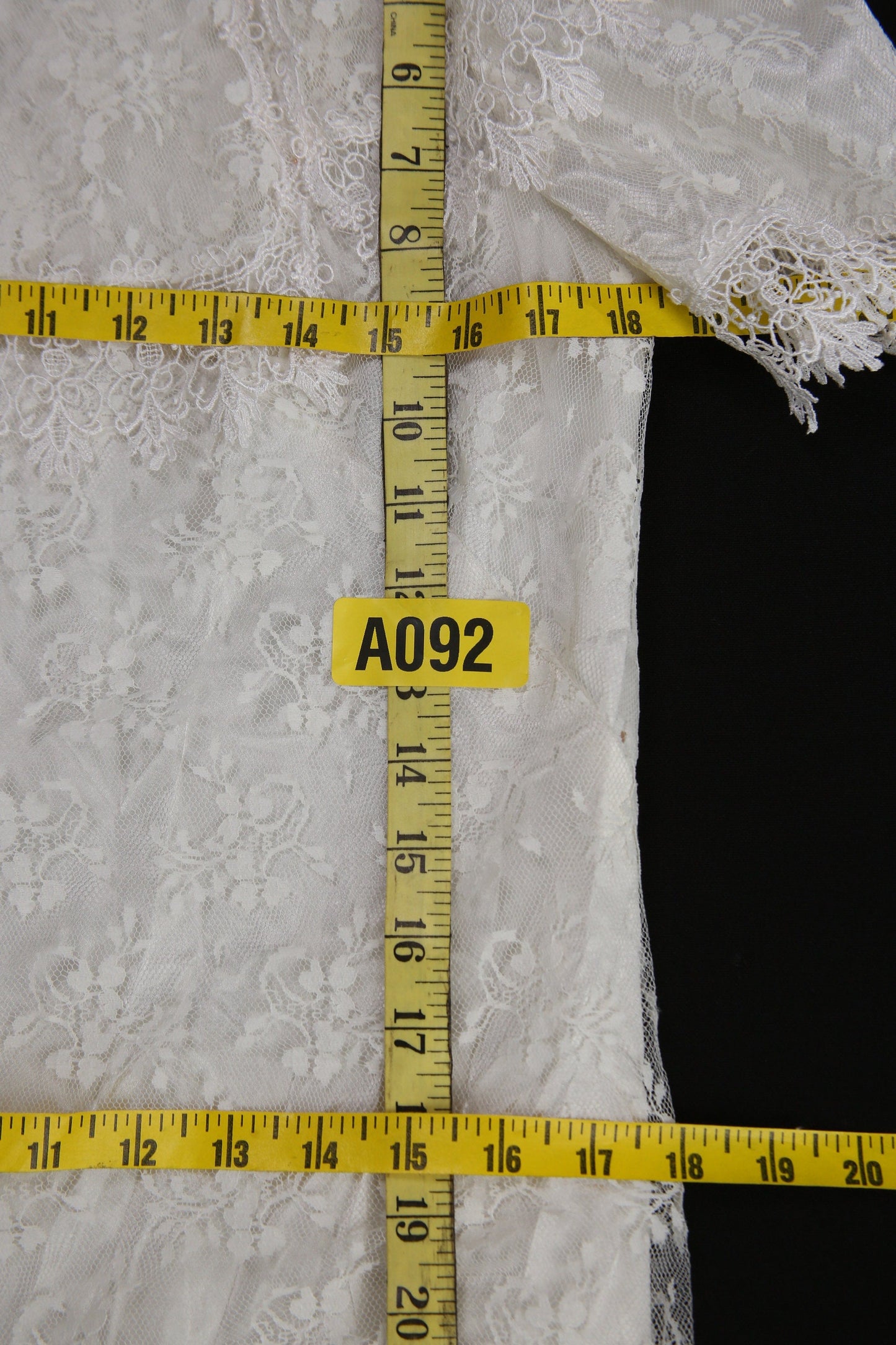 Vintage Scott McClintock White Lace Shorts Sleeve - Estimated Era 1980's - 1990's