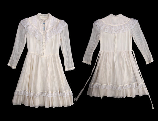 Vintage Gunne Sax Dress / Youth Size / Long Sleeve / Waist Belt / 1970s