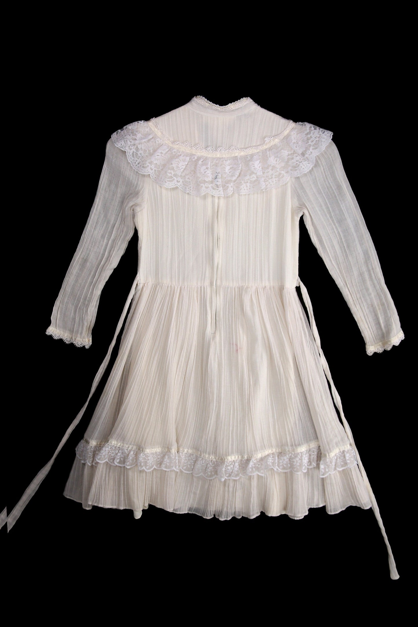 Vintage Gunne Sax Dress / Youth Size / Long Sleeve / Waist Belt / 1970s