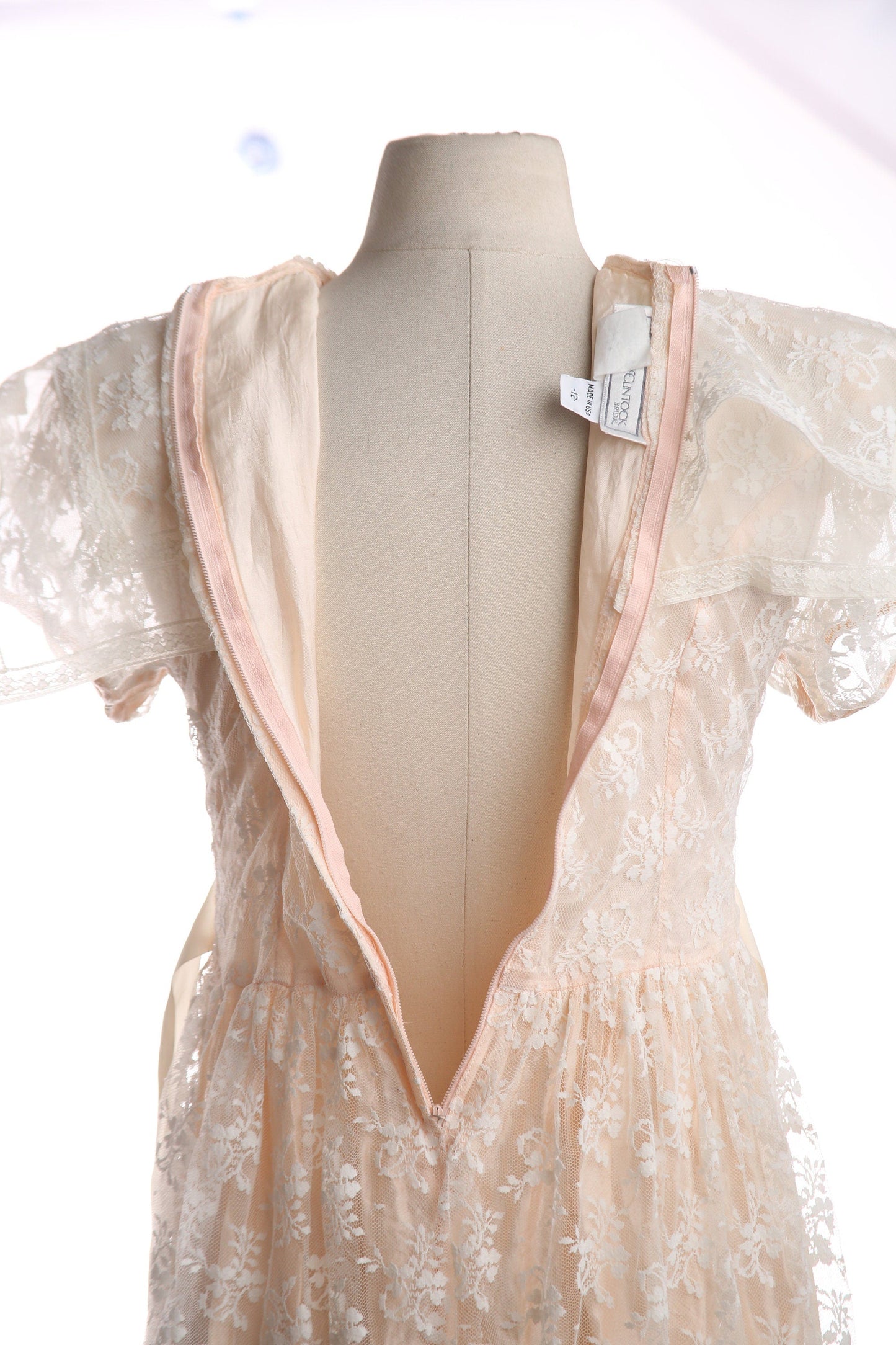 Vintage Gunne Sax Dress / 1990s / Lace / Sleeveless / Floral Pattern