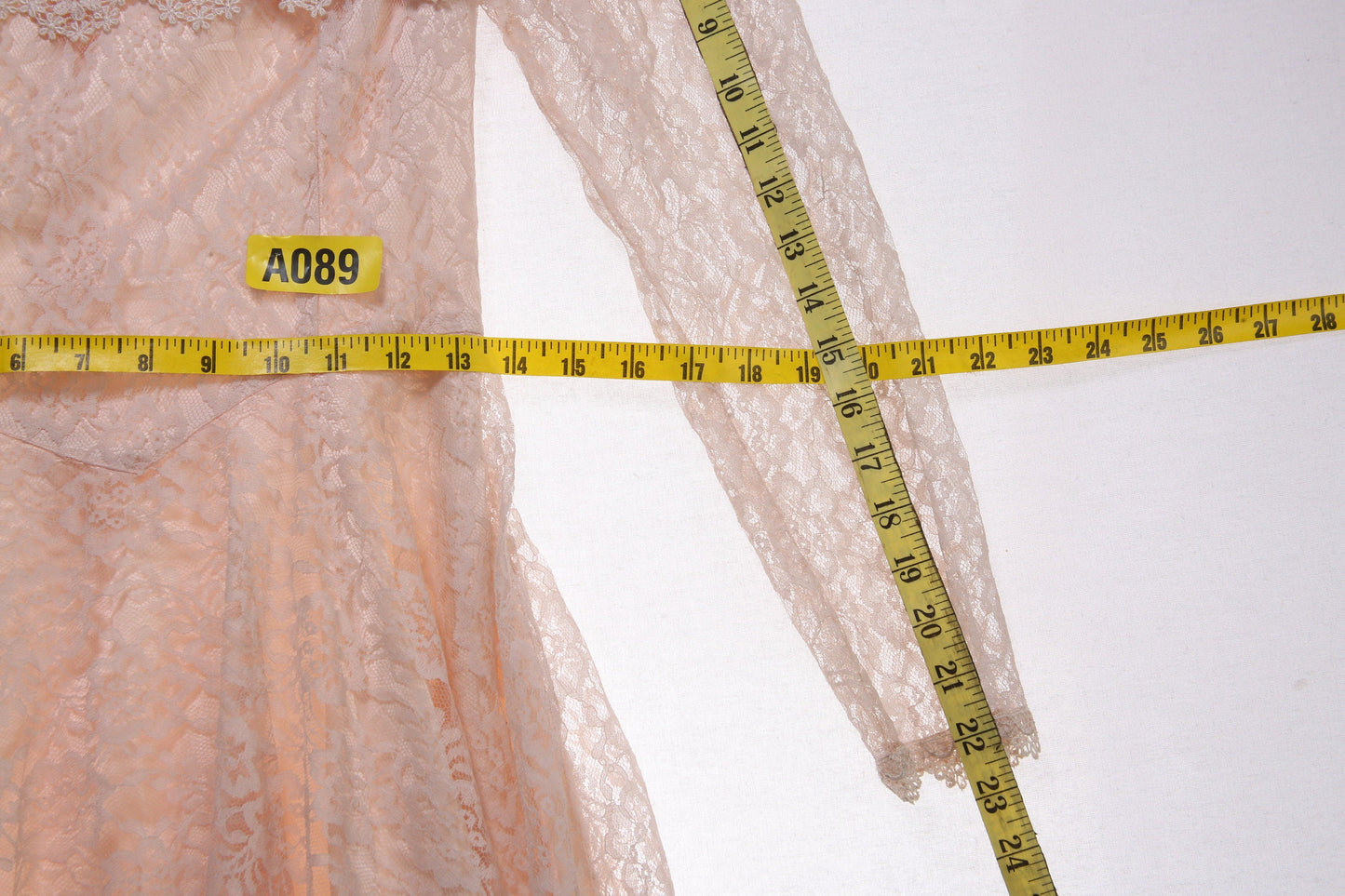 Vintage Gunne Sax Dress / Lace / Long Sleeve / 1980s - 1990s