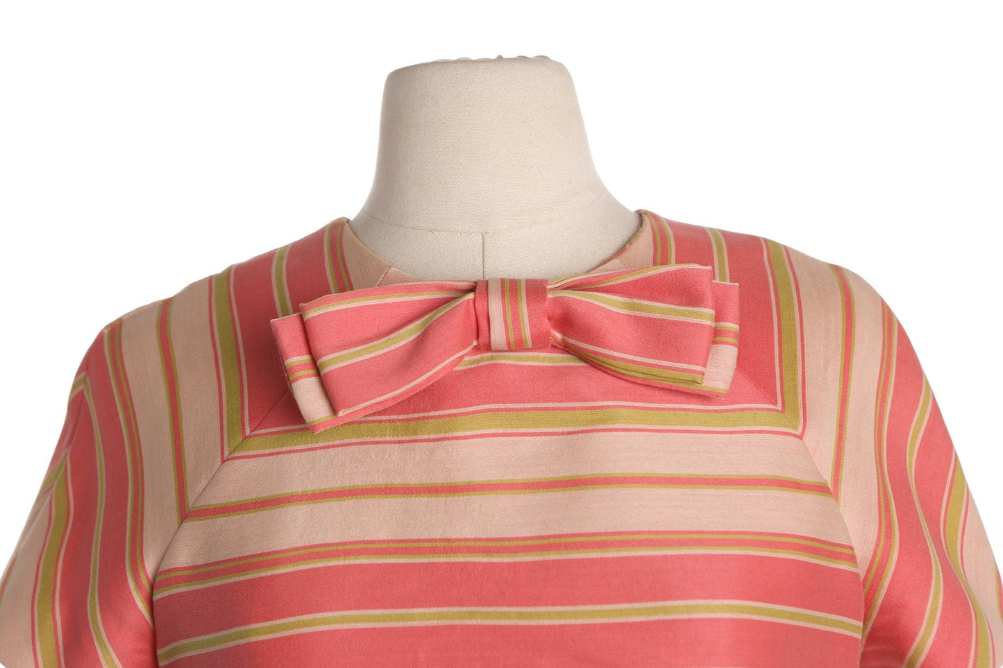 1960s Women Pink Striped Mod Casual Dress by Morton Myles for Jeunesse - New York