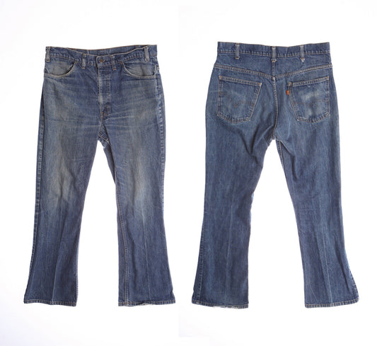 Vintage Levi's Jeans / Medium Wash