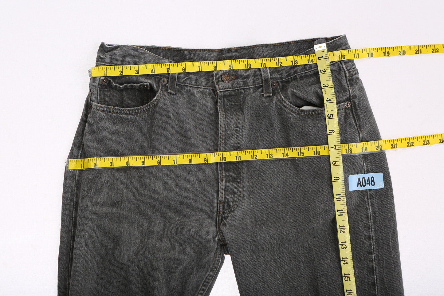 Vintage 501 Black Levi's Denim Pants / Made in USA / WPL 423 / Era 1990's - Y2K