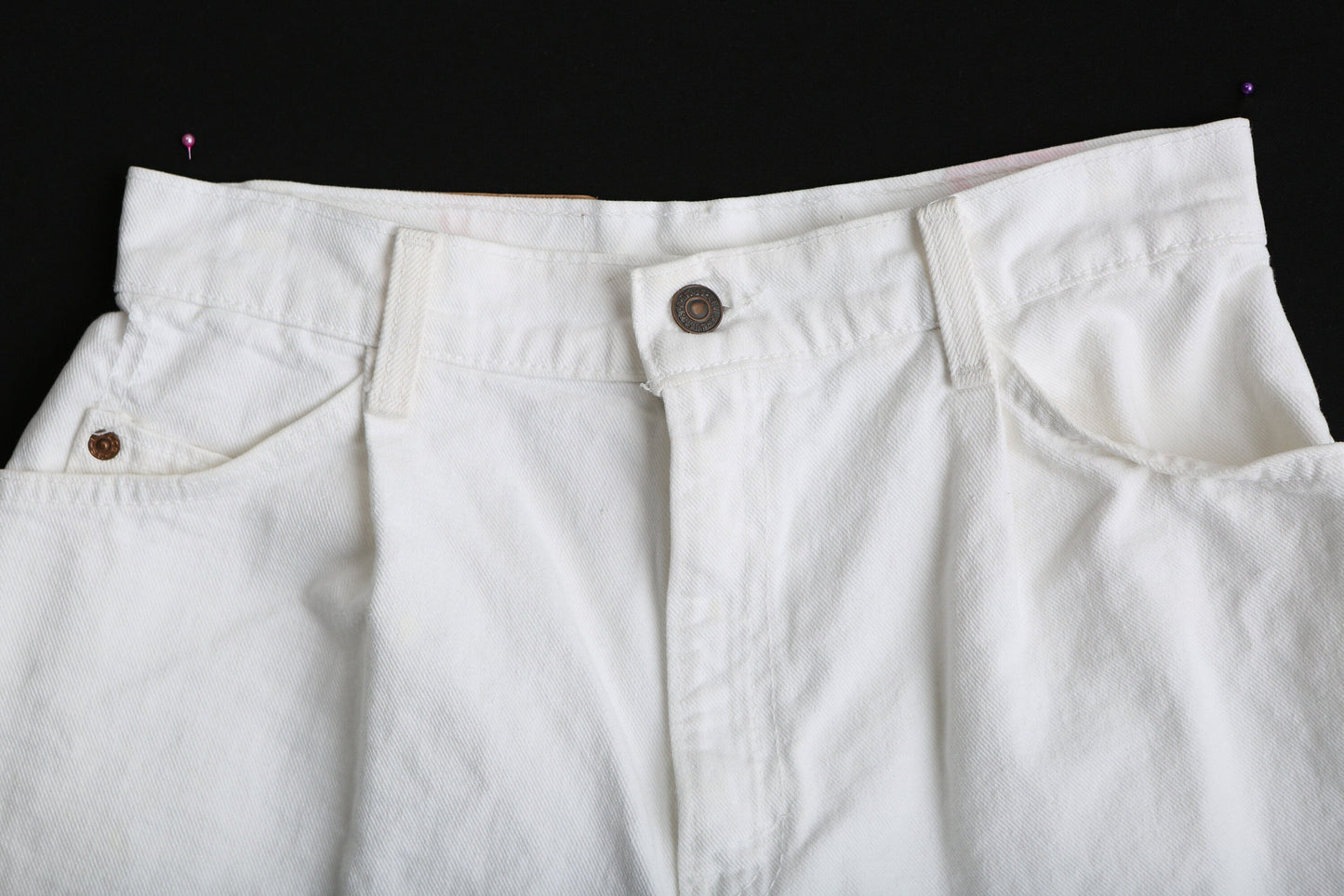 Vitage Levi's High Waist White Denim Short