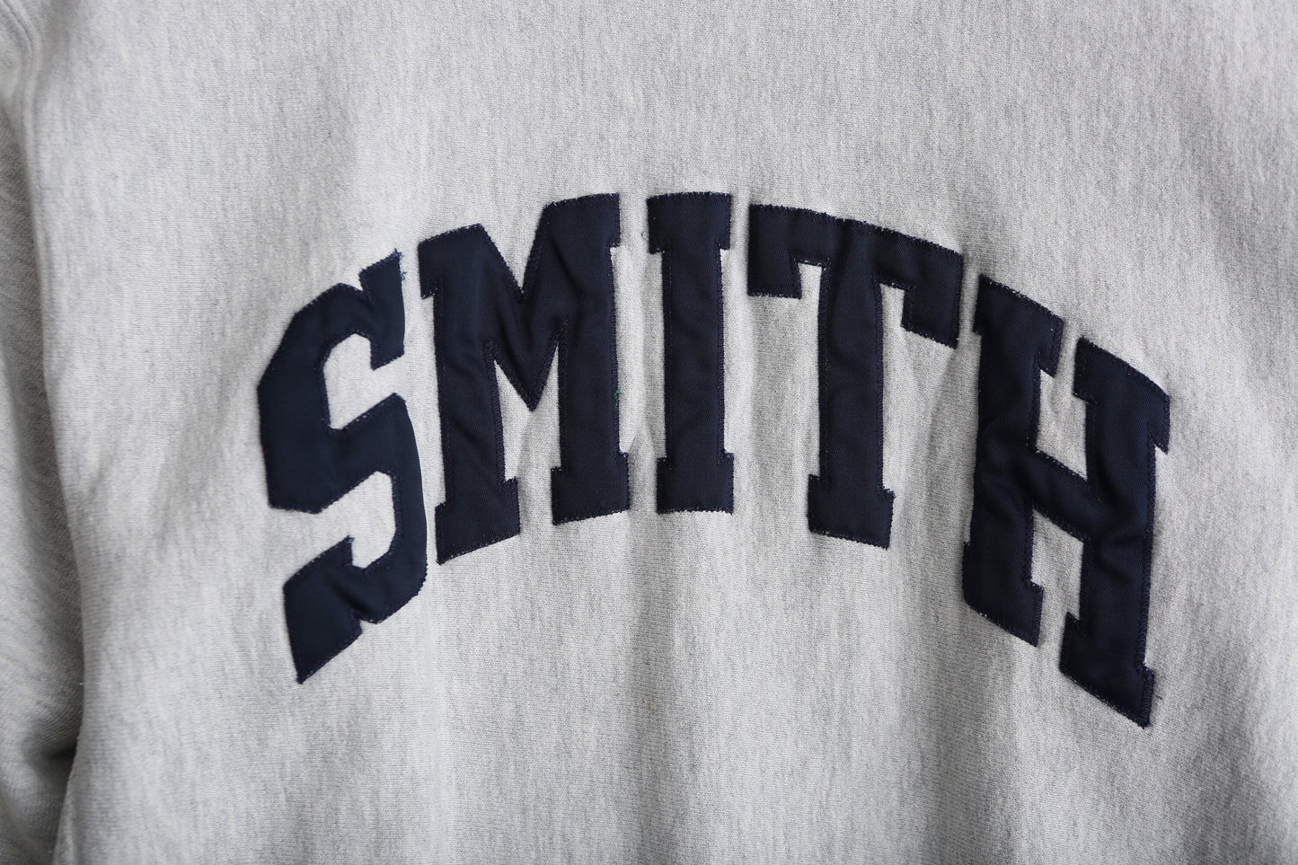 Vintage Champion crew Neck Gray Sweatshirt with Smith Print