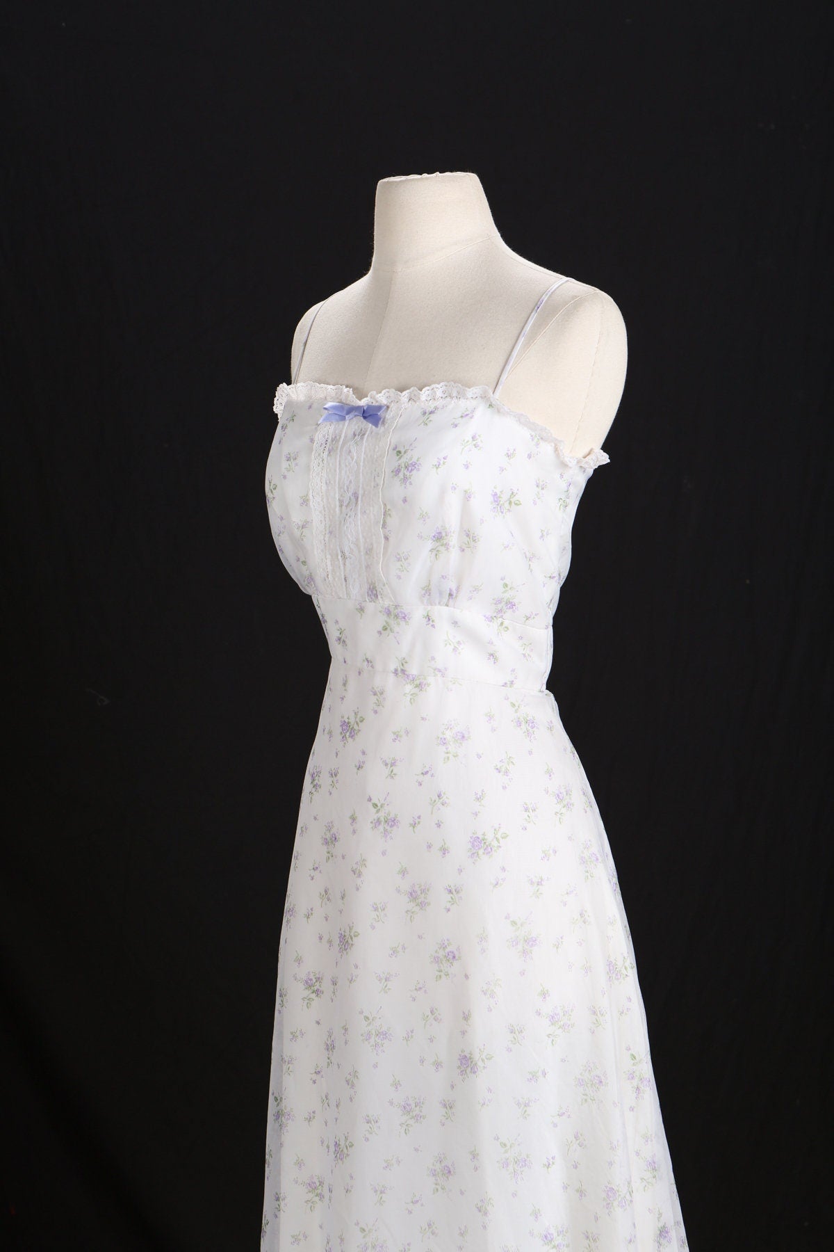 Vintage Flora Print Dress / Summer / Sleeveless / Long / 1970s - 1980s
