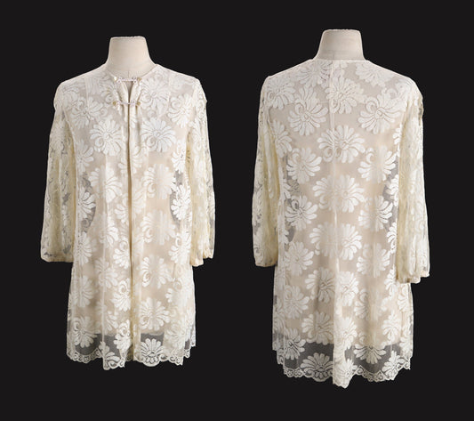 1970s Dress / White / Long Sleeve