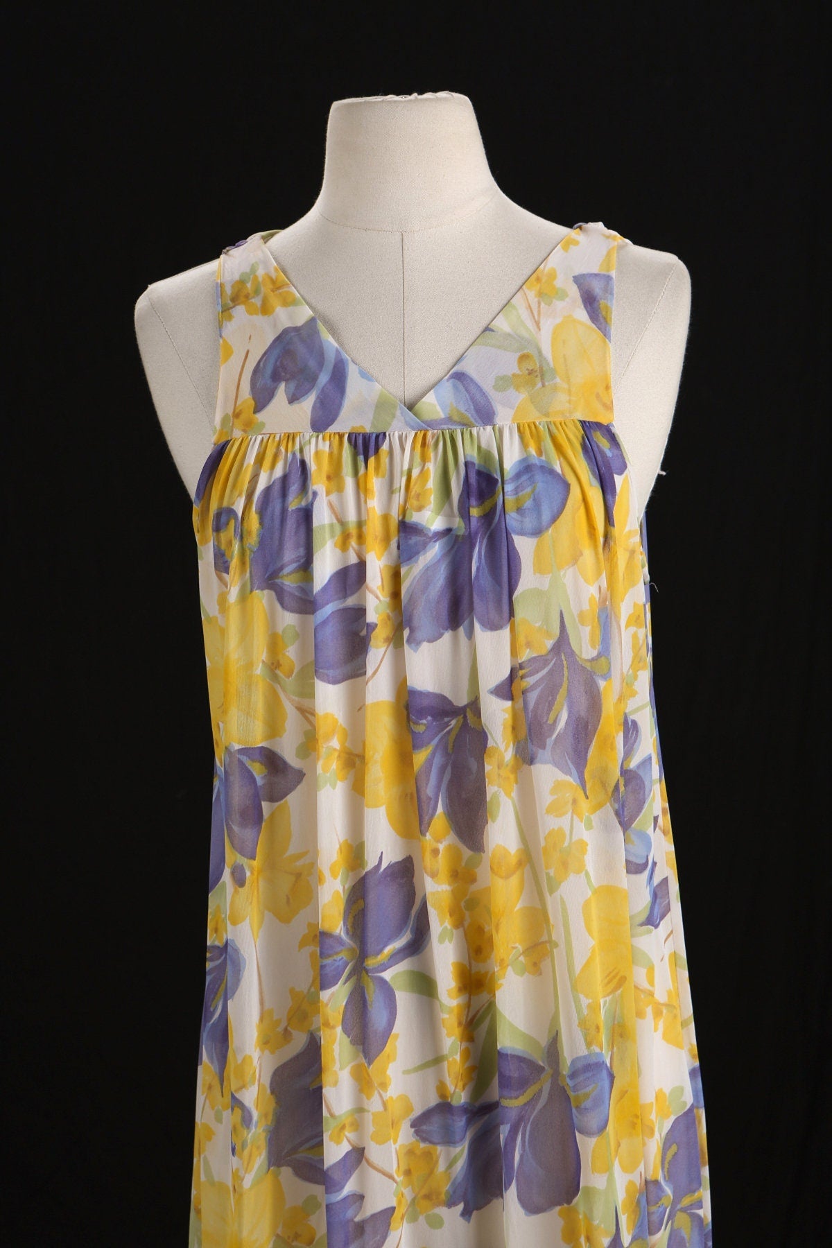 Vintage 1970's / Floral Print / Yellow Long Slip Dress