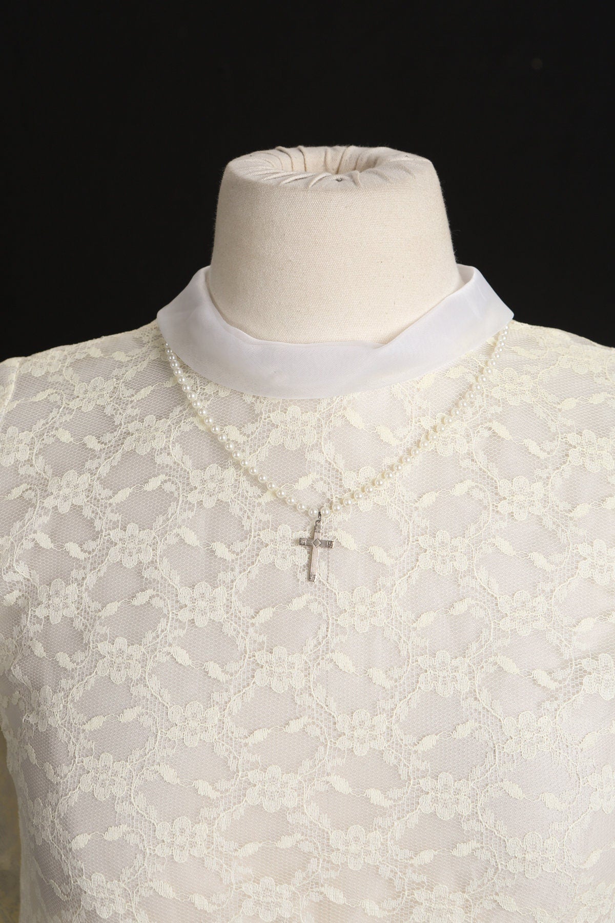 Vintage Lace Dress / Long Sleeve