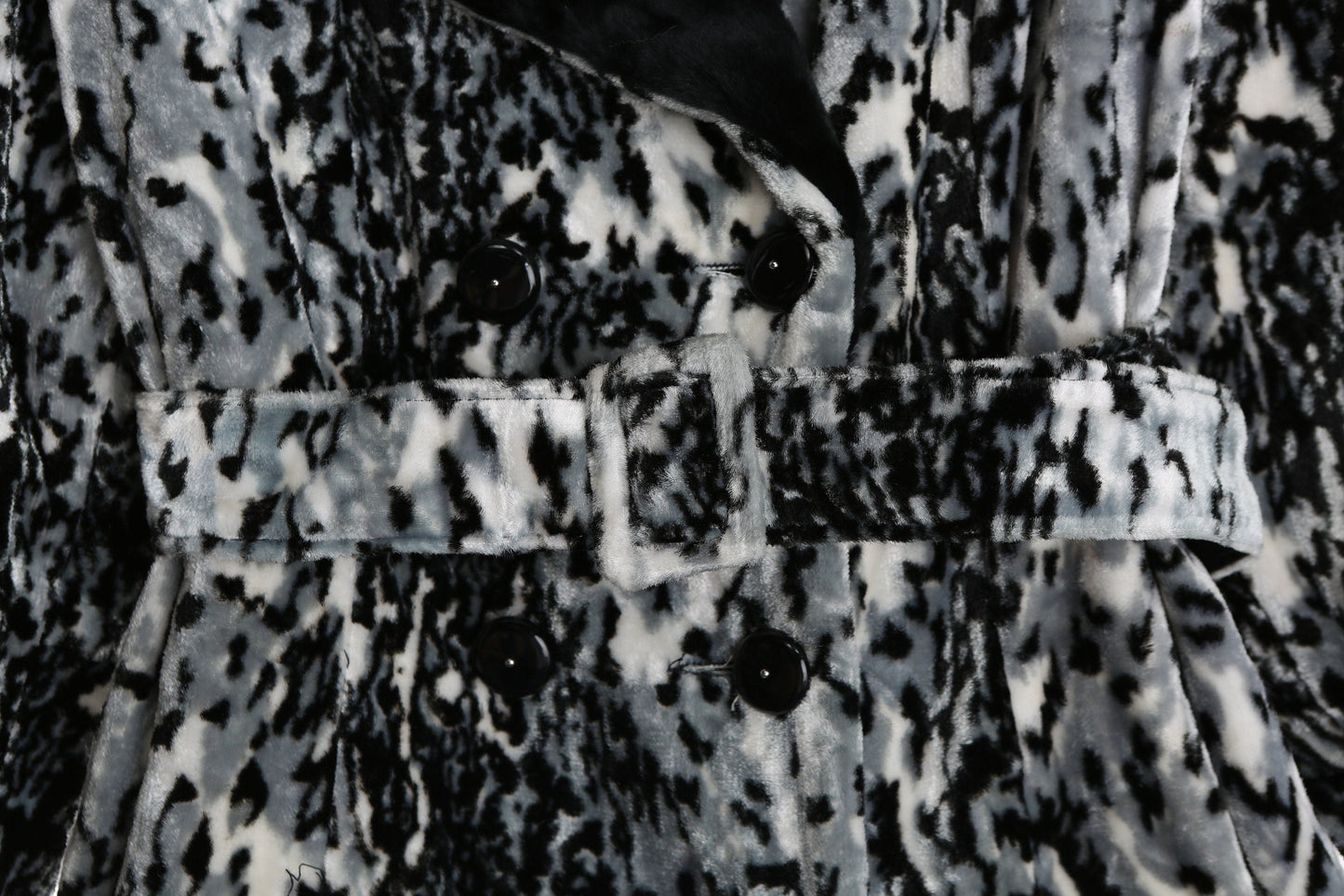 Vintage Women 1970's Gray Lepard Print Faux Fur Winter Coat