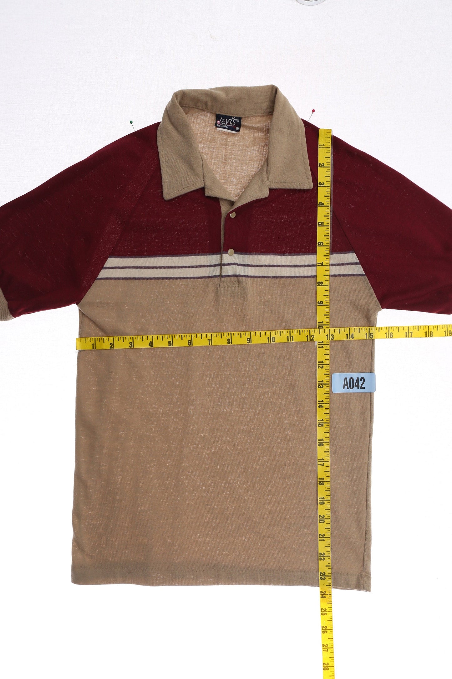 Vintage Levi's Polo Shirt / Brown / 1980s / Terrycloth