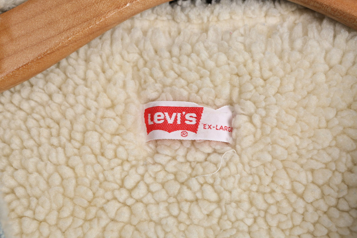 Vintage Levi's Denim Vest / Sherpa / 1970s / Medium Wash