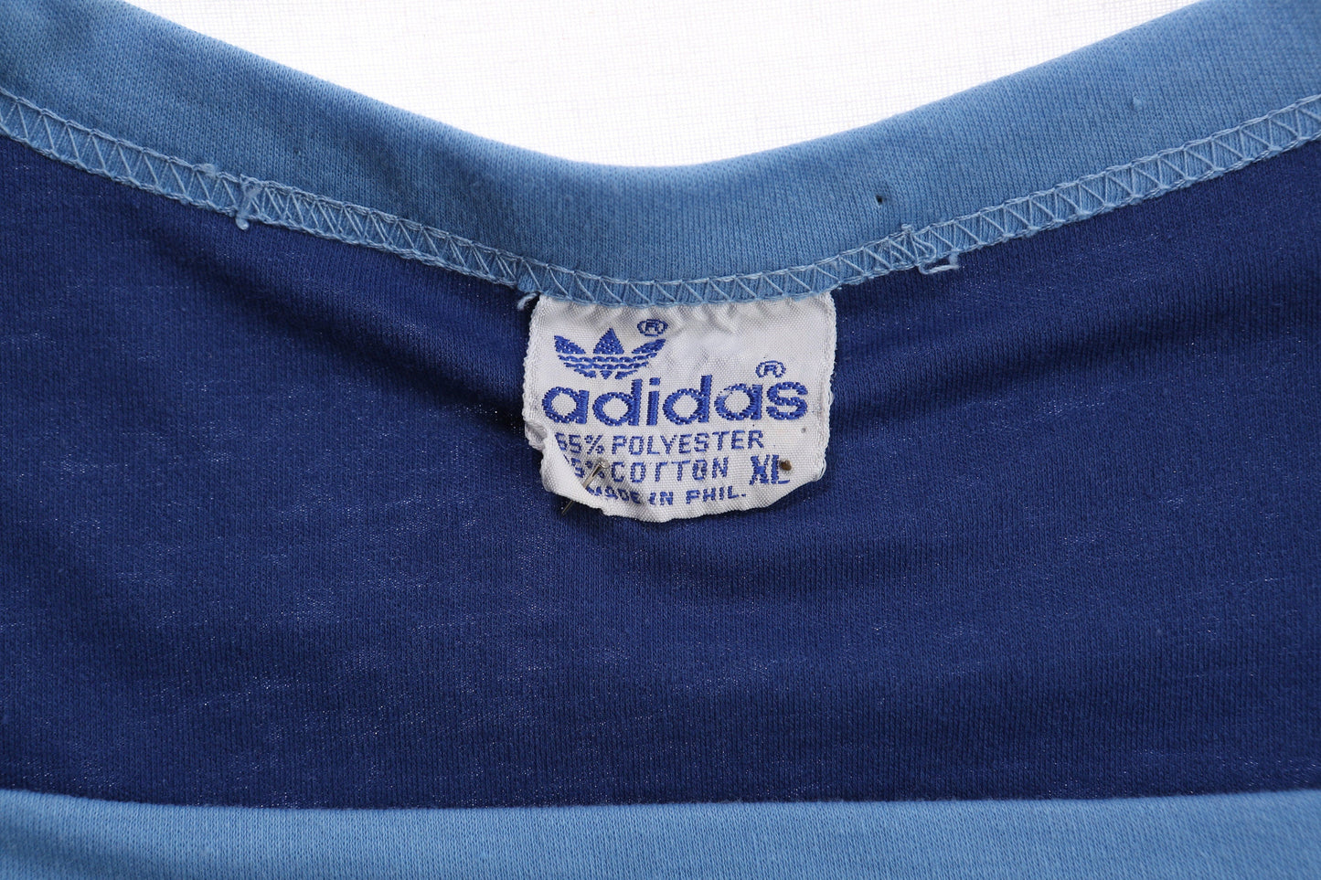Vintage Women's Blue Adidas Top - Estimated Era 1970's - 1980's