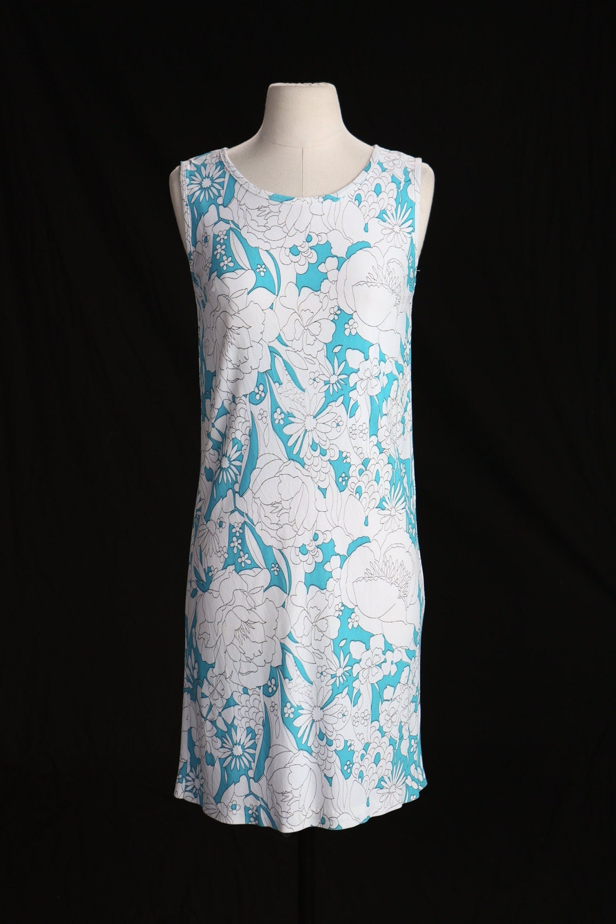 70's White Floral Print Blue Hawaiian Style Dress