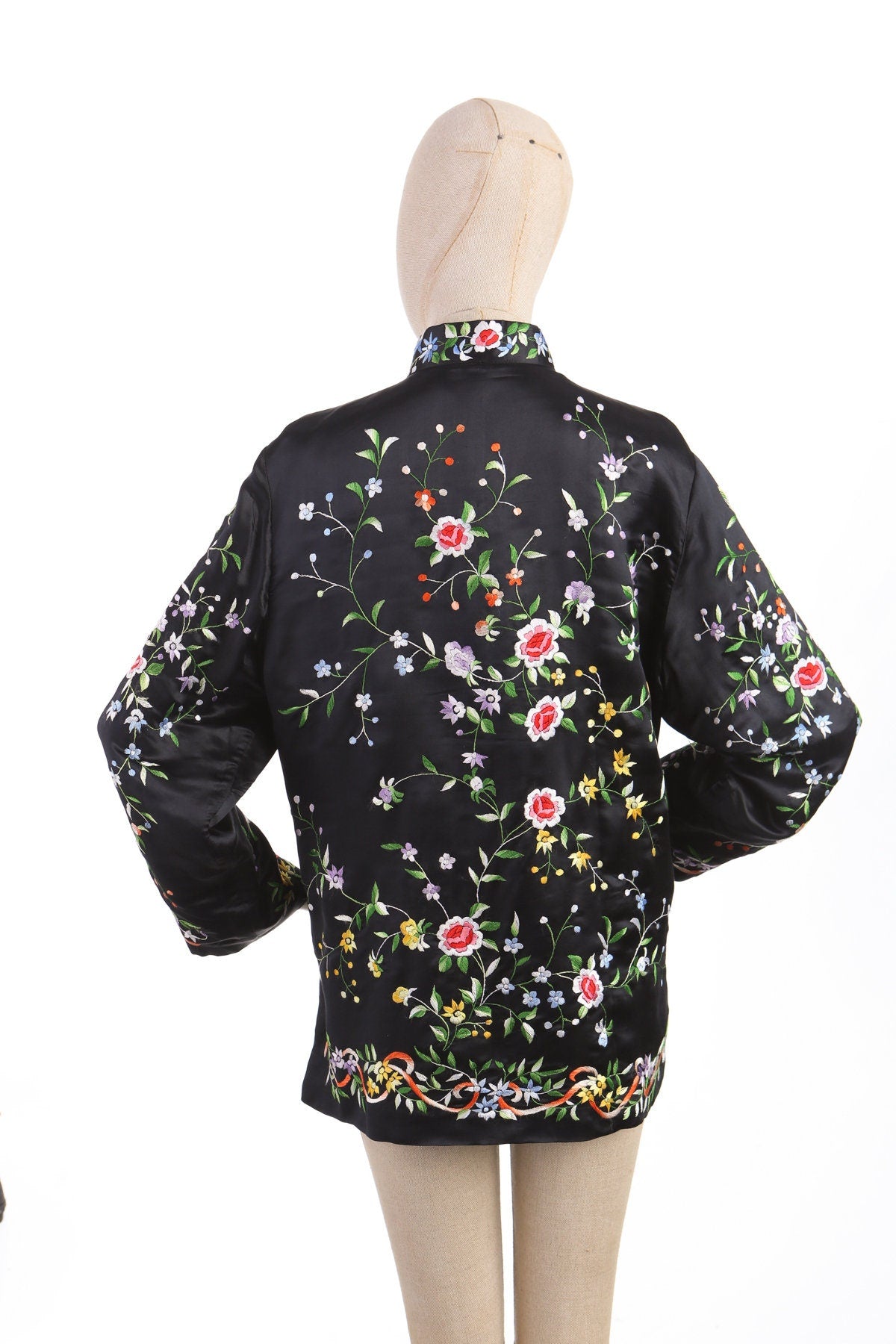 Cheongsam Black Floral Embroidered Jacket