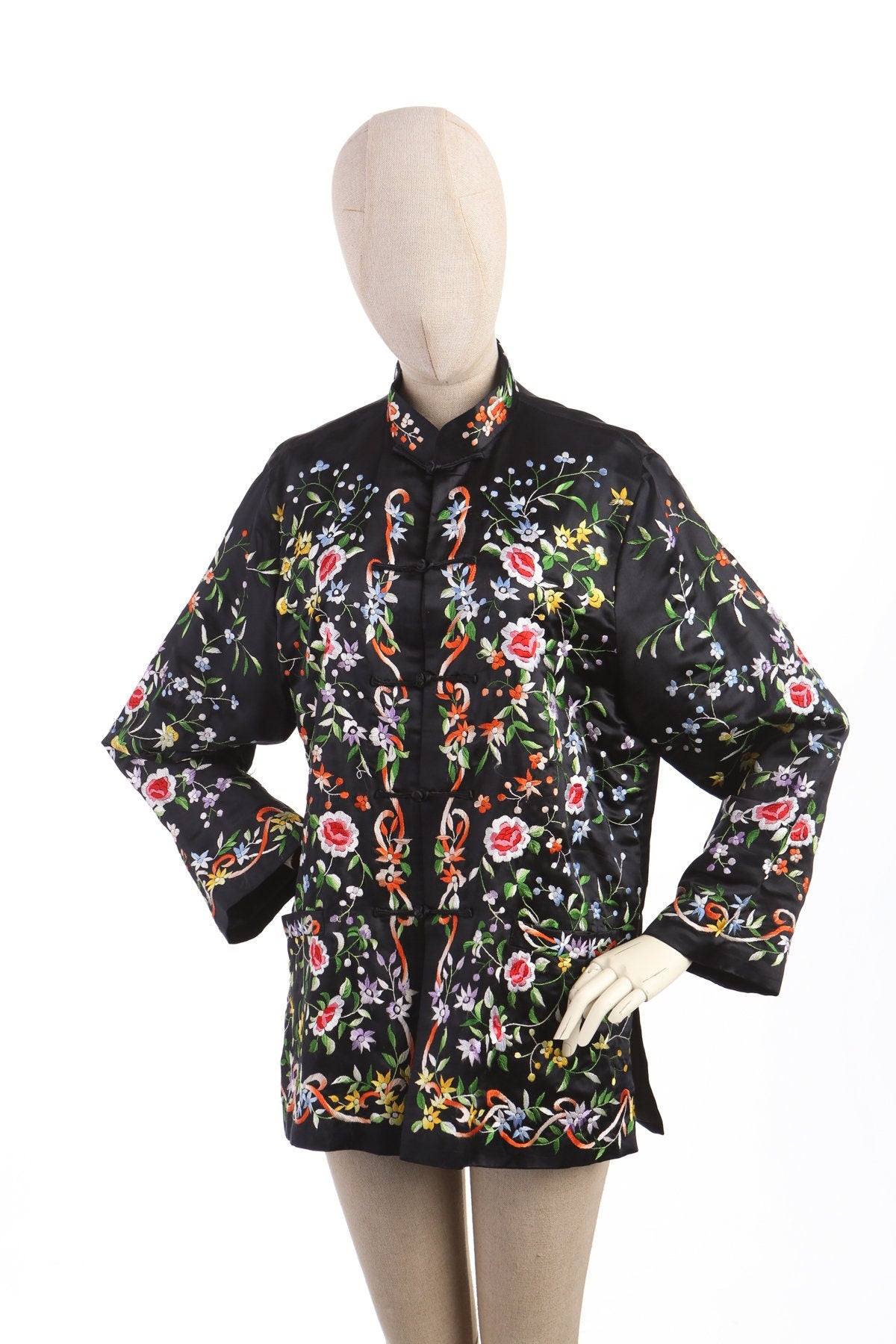 Cheongsam Black Floral Embroidered Jacket
