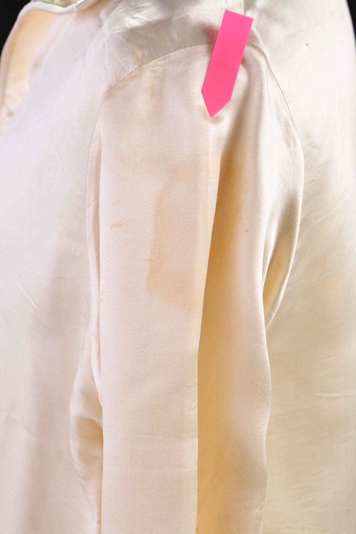 Vintage Beige Silk Green Embroidered Dragon Blouse