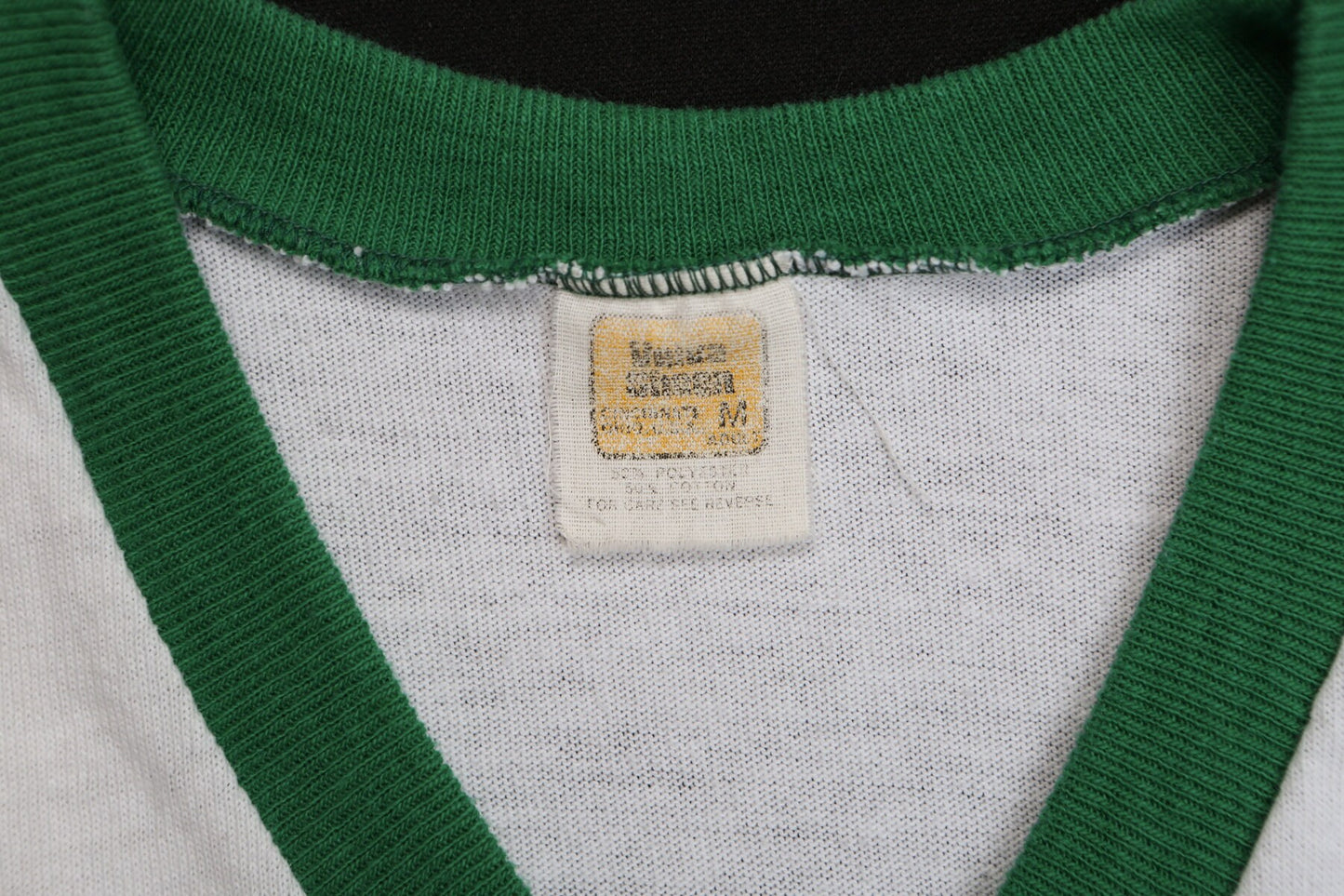 Vintage University Of Alaska Seawolves White Graphic T-shirt