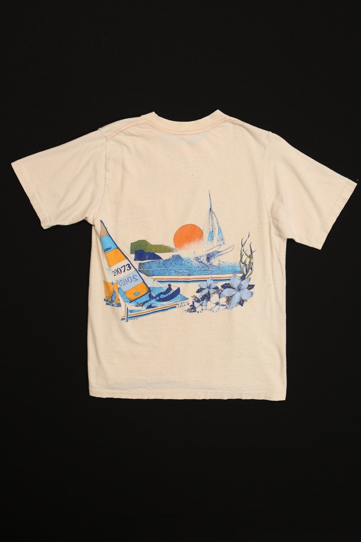 Scuba Diving Beige Graphic t-shirt - Steele's Scuba Santa Clara California