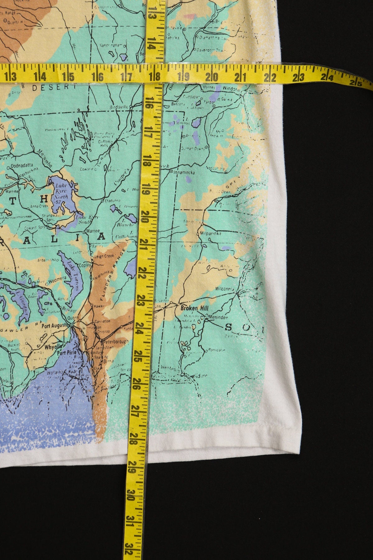 Australia Map Vintage Graphic T-shirt