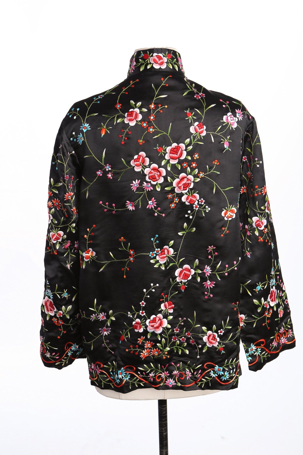 Vintage Women Black Chinese Floral Embroidered Jacket