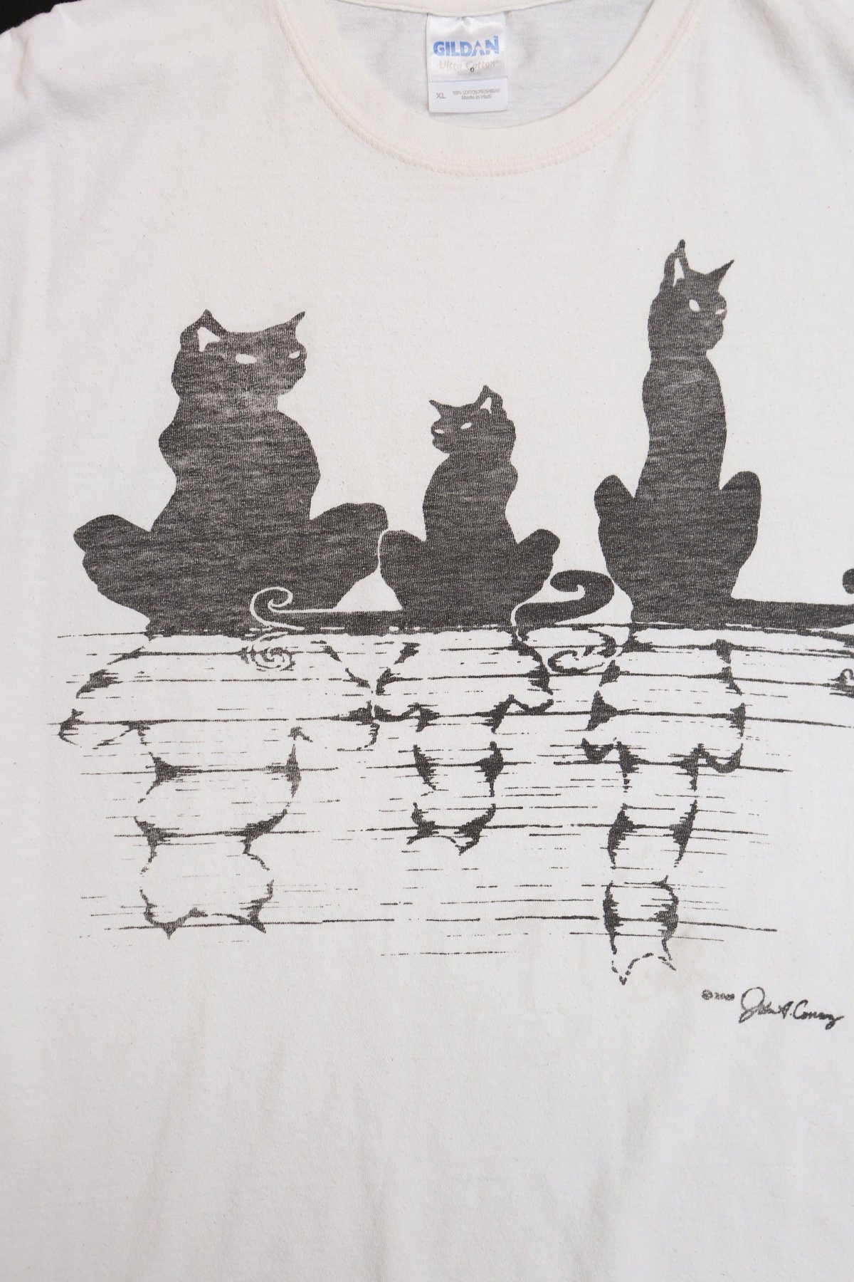 Black Cats Shadows White Graphic T-shirt